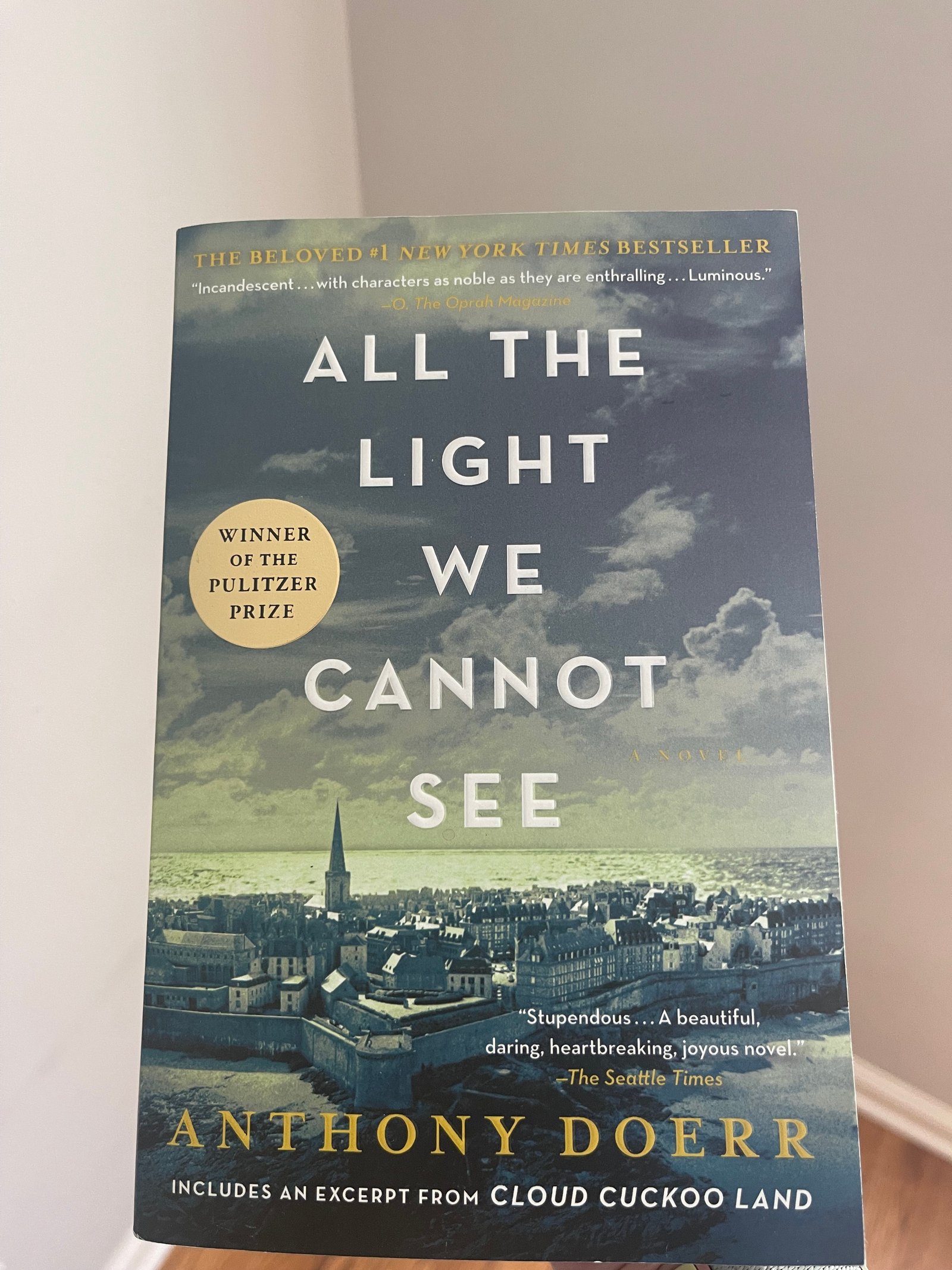Book cover of All the Light We Cannot See by Anthony Doerr